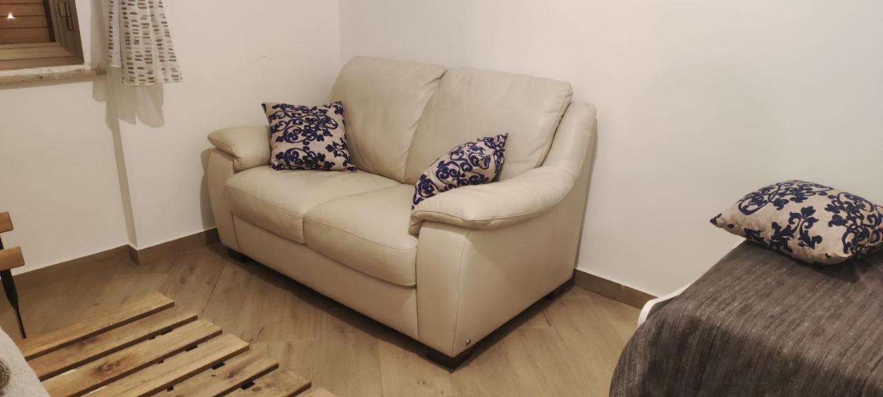 Casatua Apartman Taranto Szoba fotó
